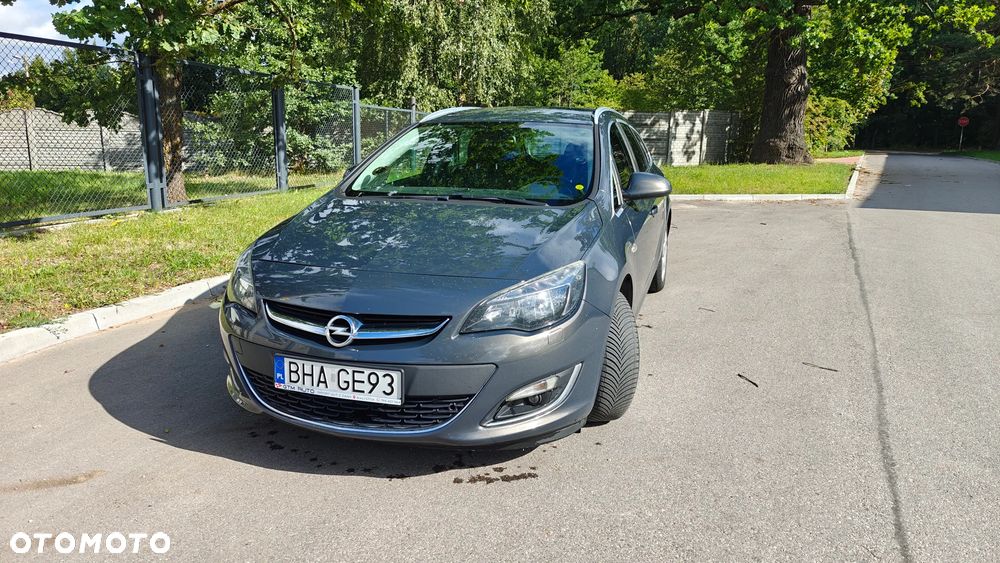 Opel Astra 1.7 CDTI Cosmo - 2