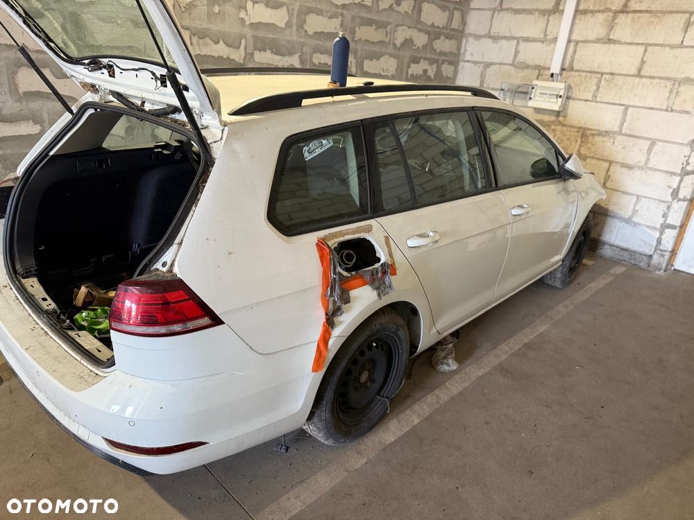 GOLF VII 7 LIFT KOMBI LC9A DACH Z RELINGAMI RELINGI