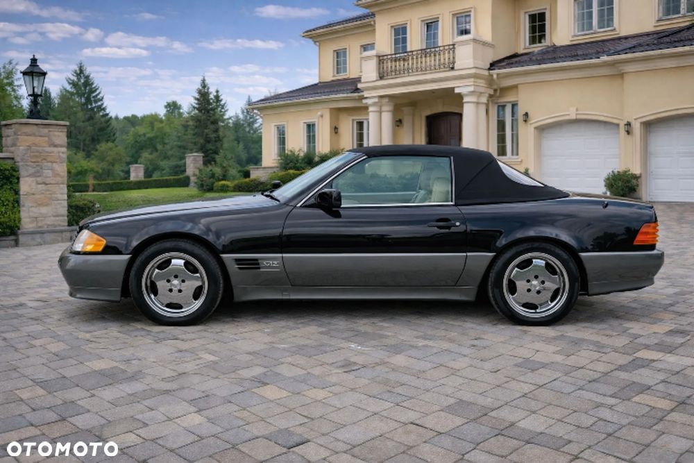 Mercedes-Benz SL - 1