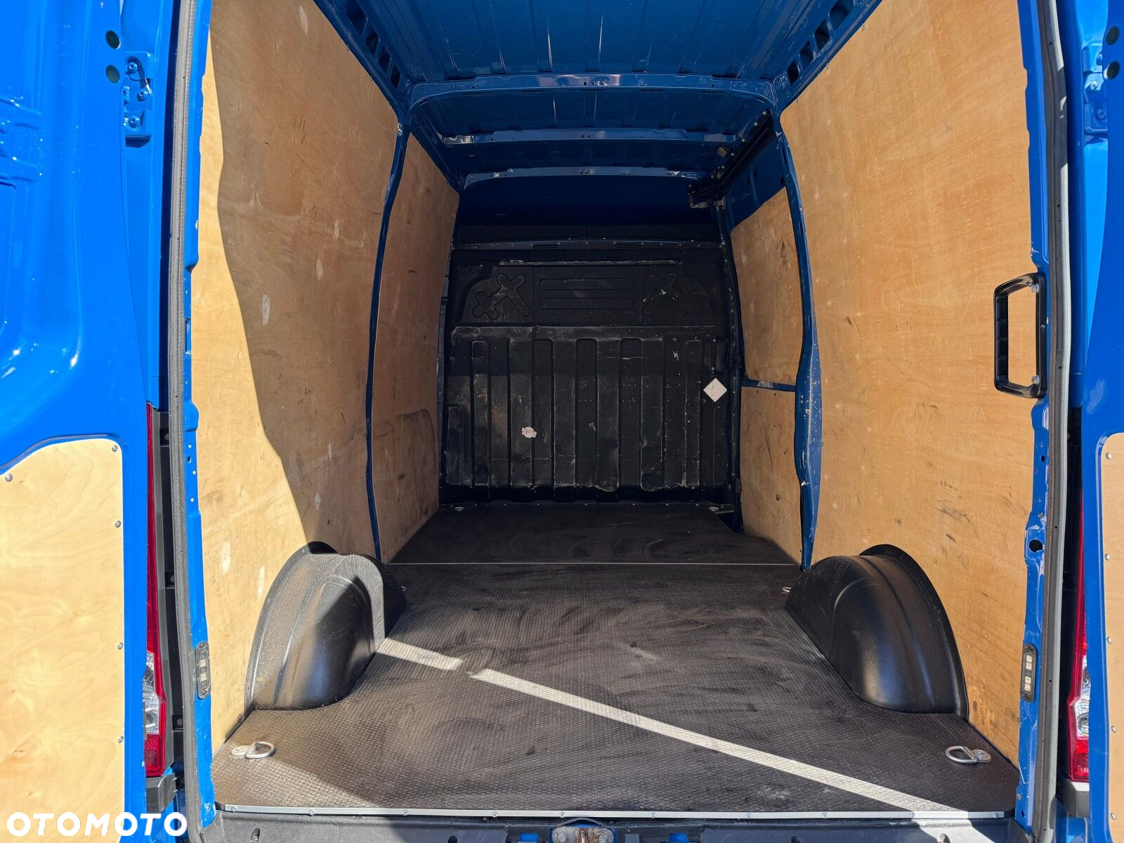 Iveco Daily 35S13 H2 - 18