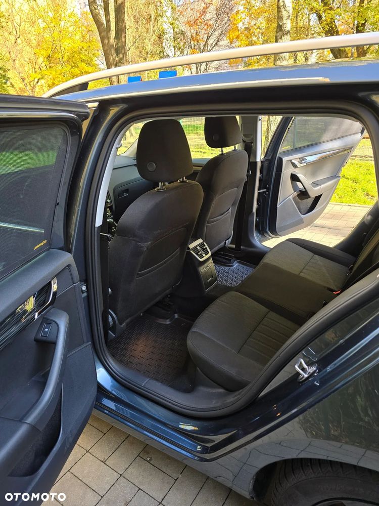 Skoda Octavia 2.0 TDI SCR Style DSG - 14