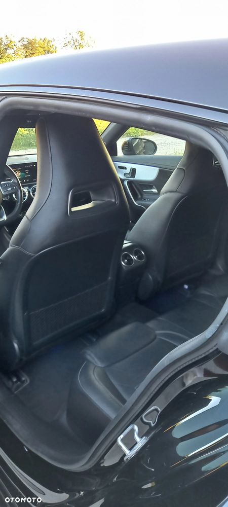 Mercedes-Benz CLA 200 AMG Line 7G-DCT - 31