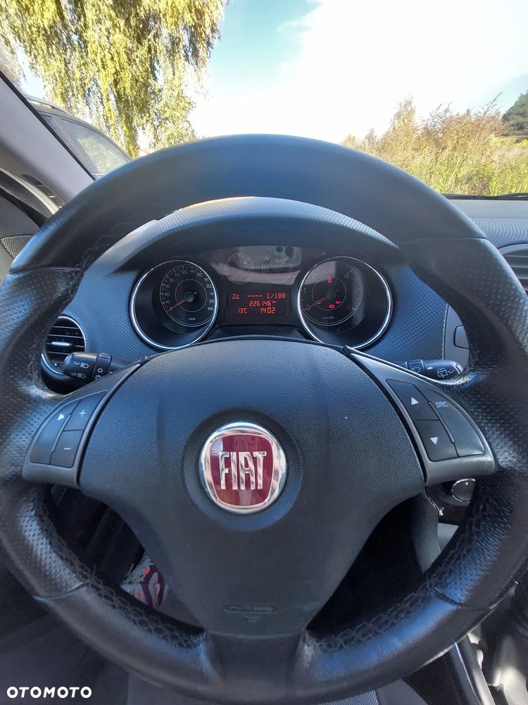 Fiat Bravo - 16