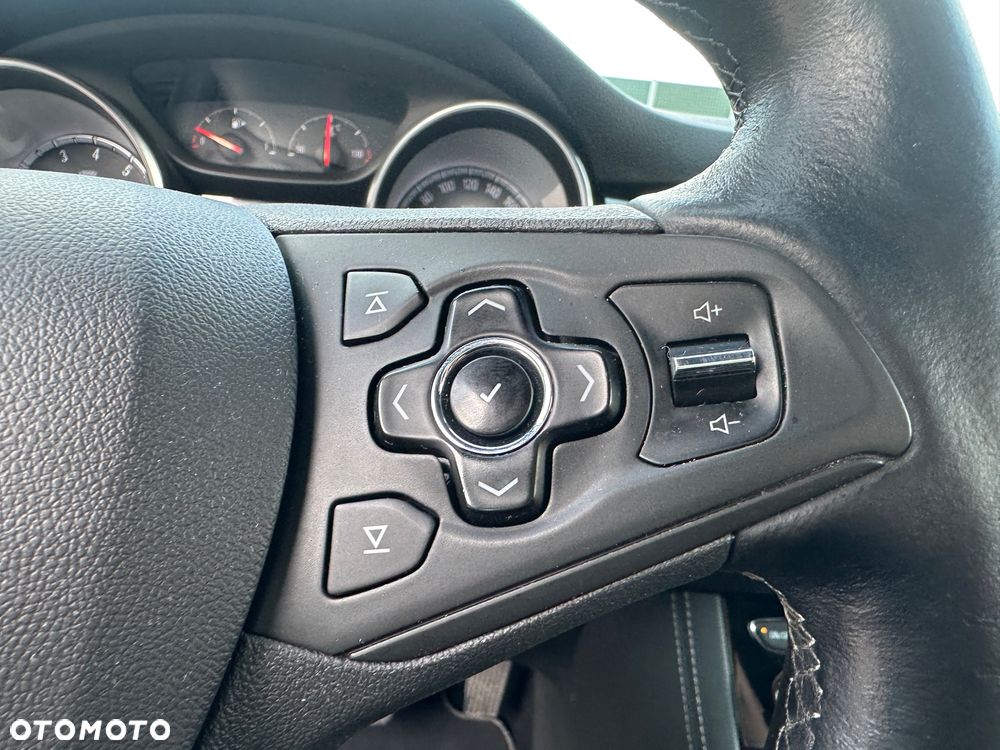 Opel Astra 1.6 Turbo Start/Stop Automatik Innovation - 22