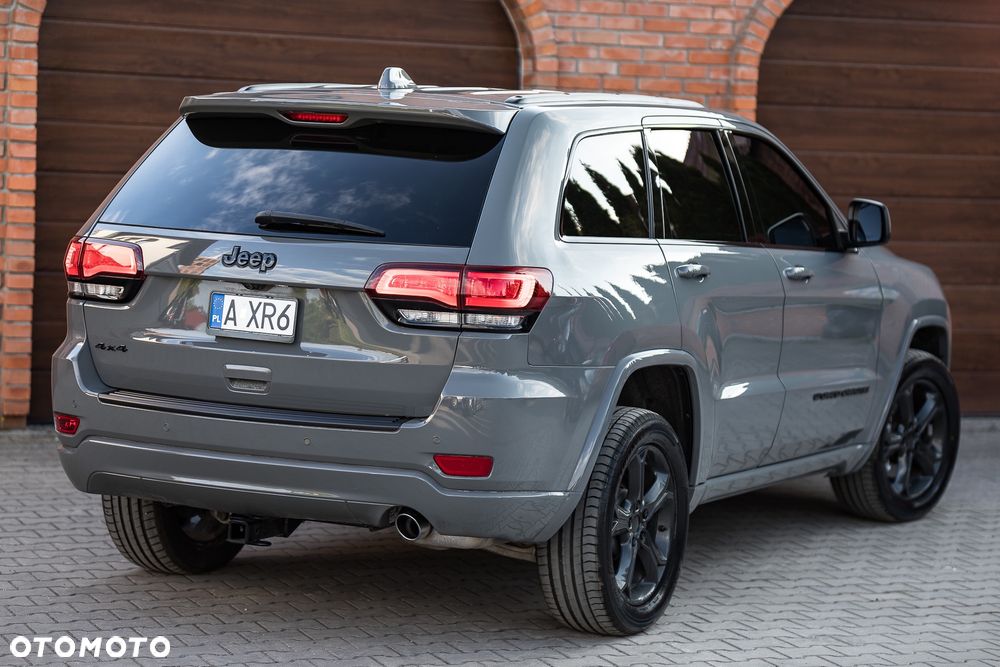 Jeep Grand Cherokee - 5
