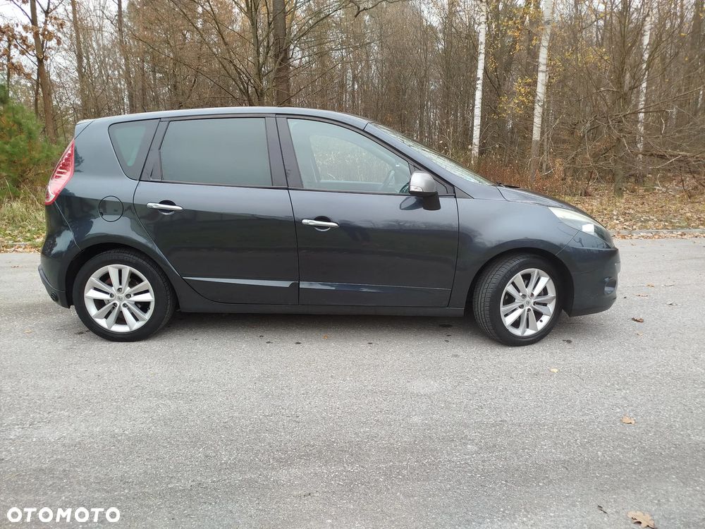 Renault Scenic 1.6 16V 110 Expression - 10