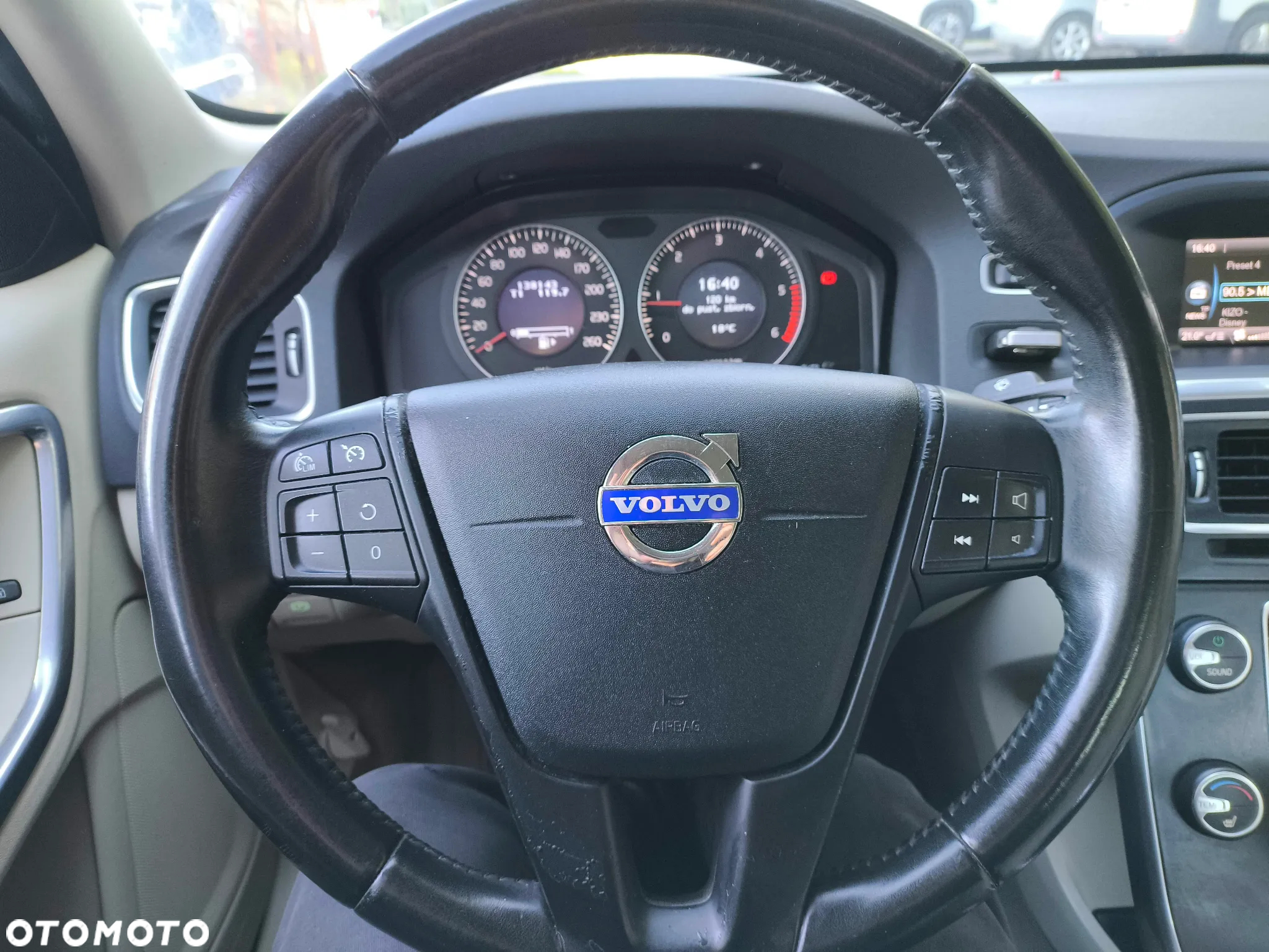 Volvo S60 D3 Momentum - 14