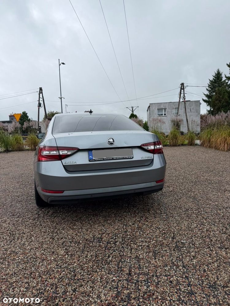 Skoda Superb - 4