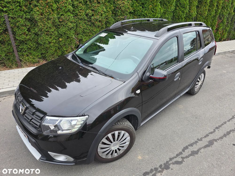 Dacia Logan TCe 90 S&S Stepway Celebration - 32