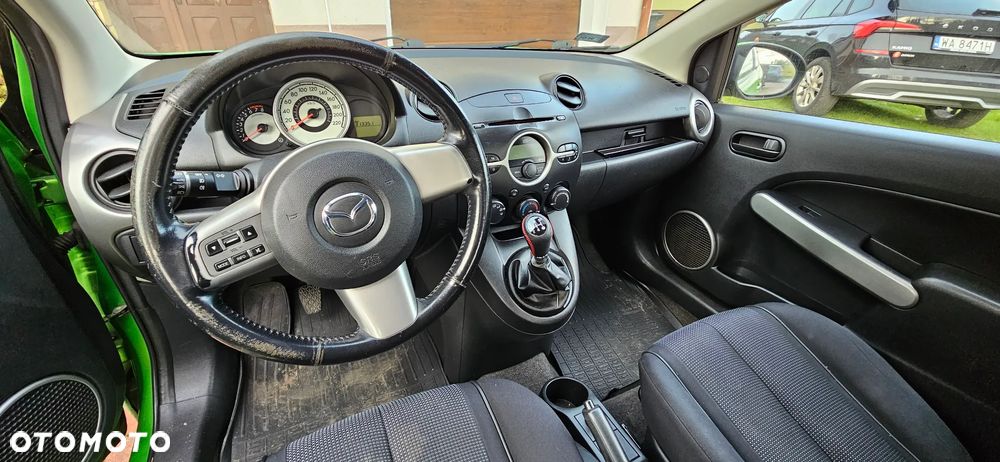 Mazda 2 1.3 Exclusive - 6
