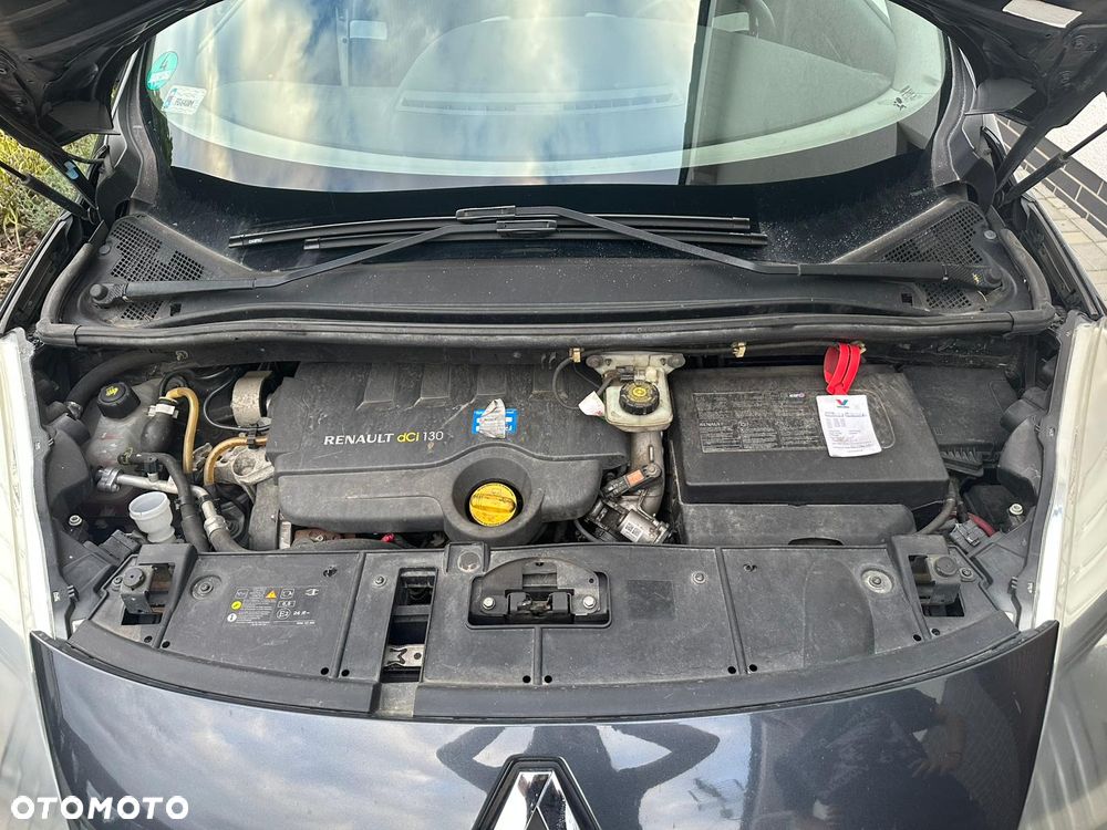 Renault Scenic 1.9 dCi Bose Edition - 9