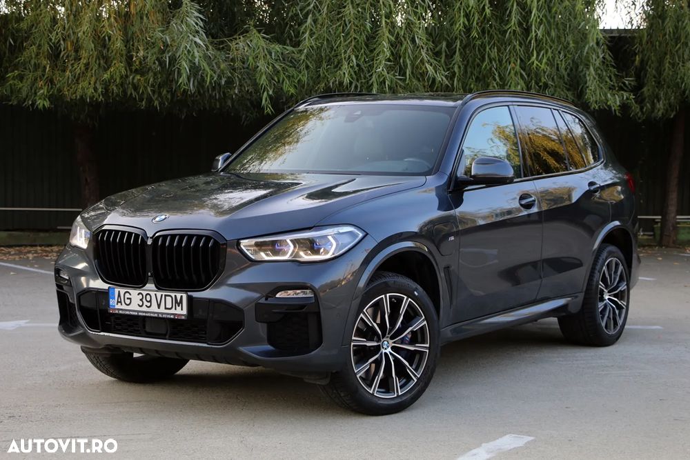 BMW X5 xDrive45e - 24