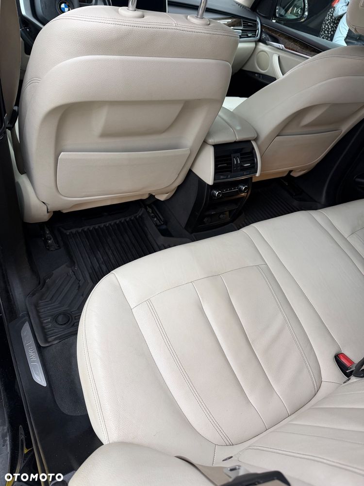 BMW X5 3.5i xDrive - 6
