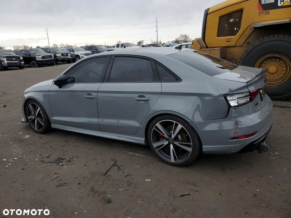 Audi RS3 Sportback S tronic - 3