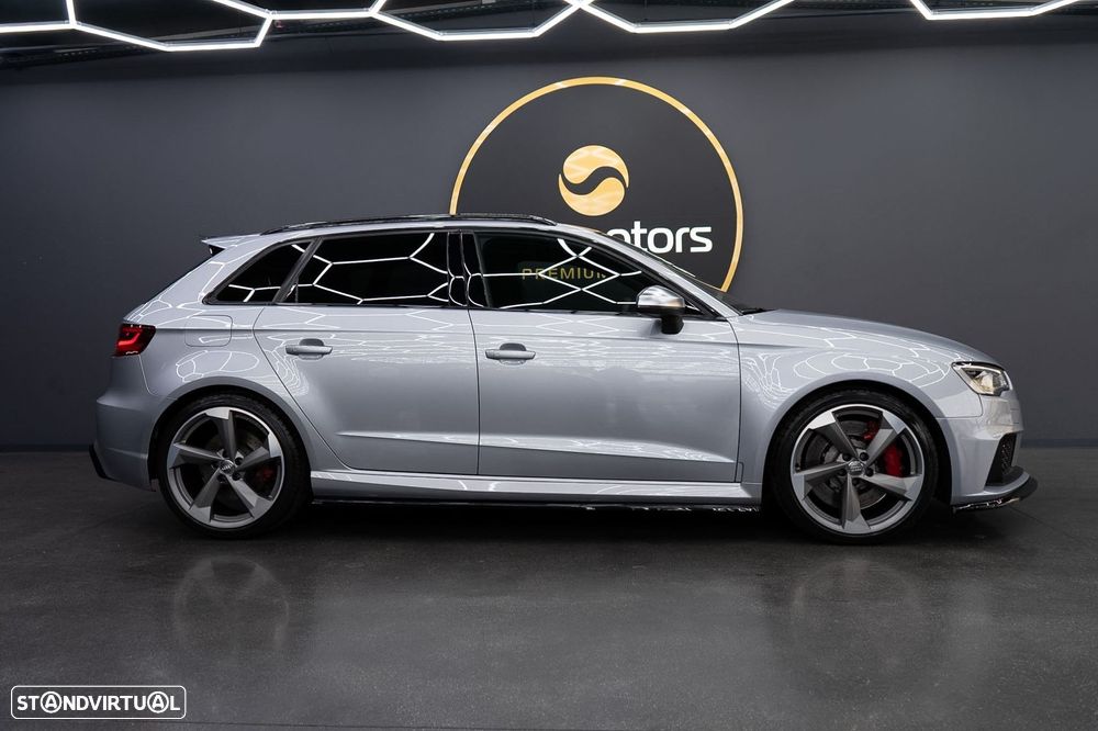 Audi RS3 Sportback 2.5 TFSI quattro S tronic - 2