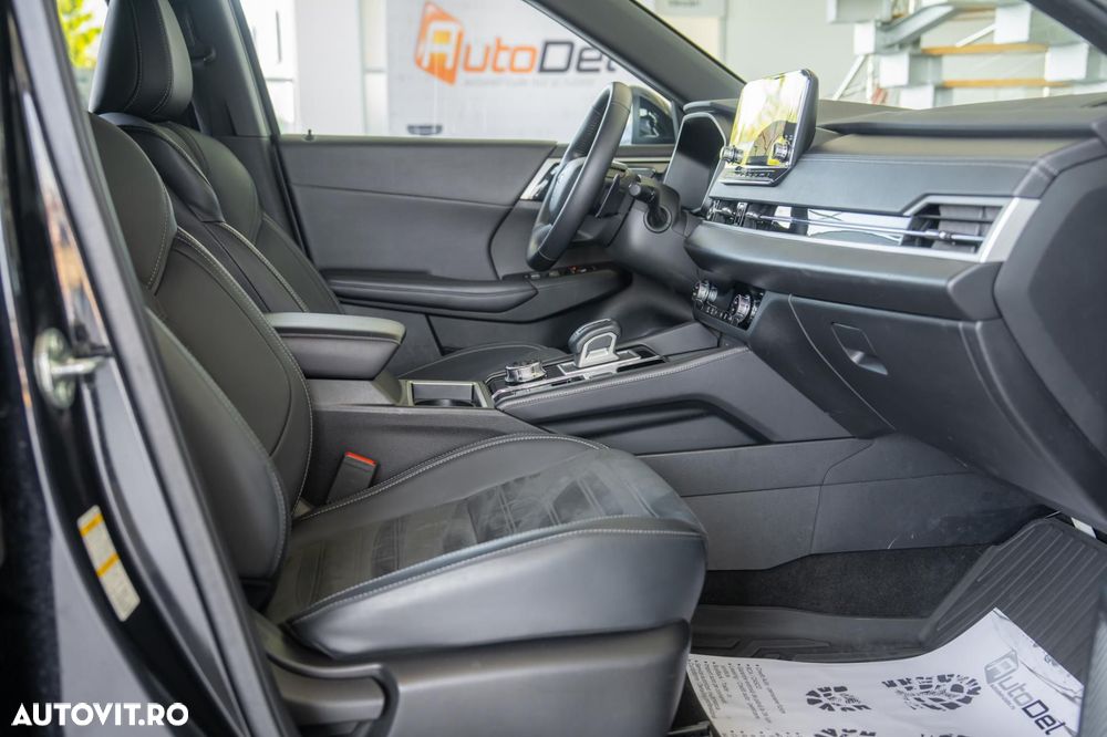 Mitsubishi Outlander 2.4 4WD CVT Instyle - 17