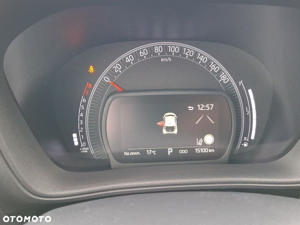 Toyota Aygo X 1.0 VVT-i Style CVT - 11