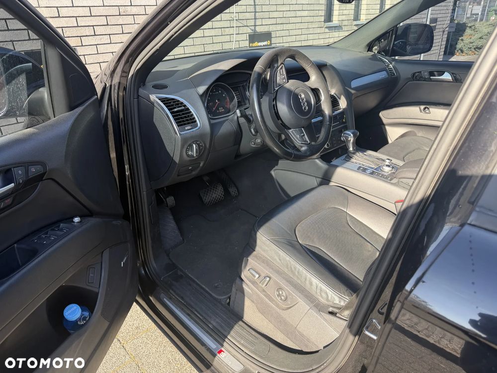 Audi Q7 3.0 TFSI Quattro Tiptr - 14