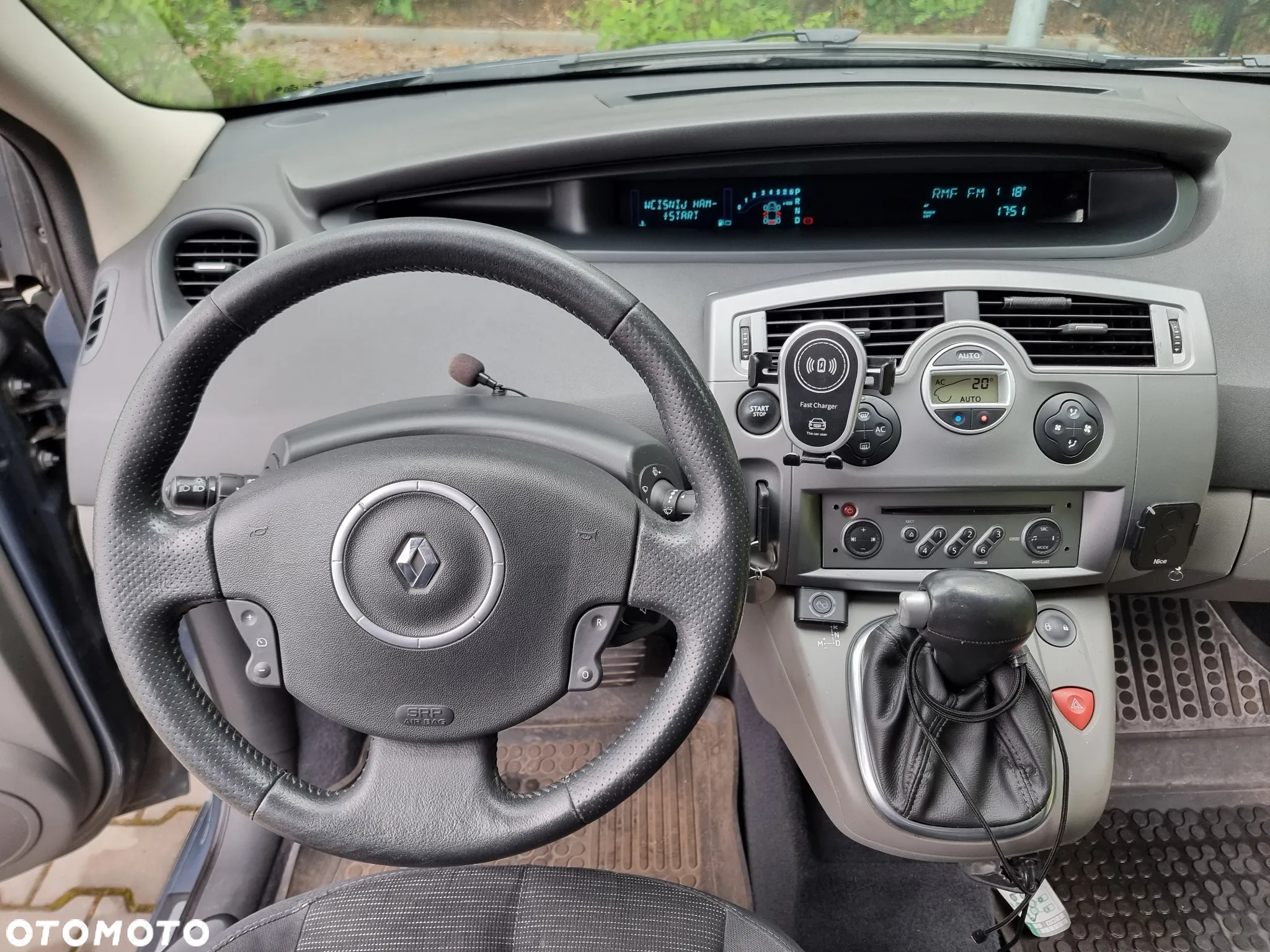 Renault Scenic - 9