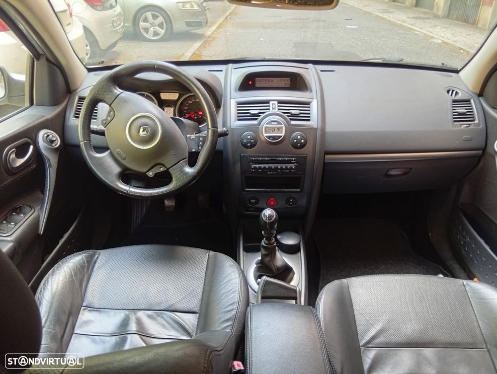 Renault Mégane Break 1.5 dCi Dynamique - 13