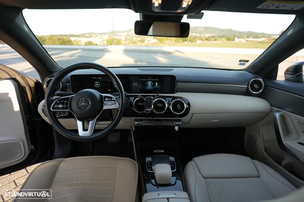 Mercedes-Benz CLA 180 - 13