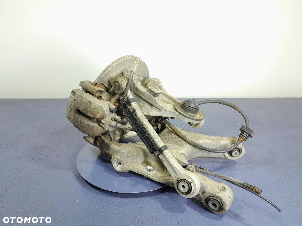 BMW X5 E70 LIFT 3.0 B 306 KM ZWROTNICA PIASTA TYŁ TYLNA LEWA 6770953 - 2