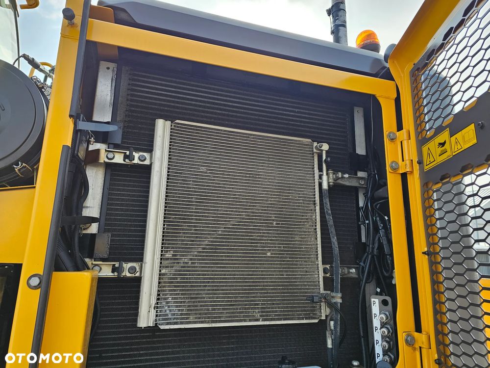 Volvo EW 160 E - 19
