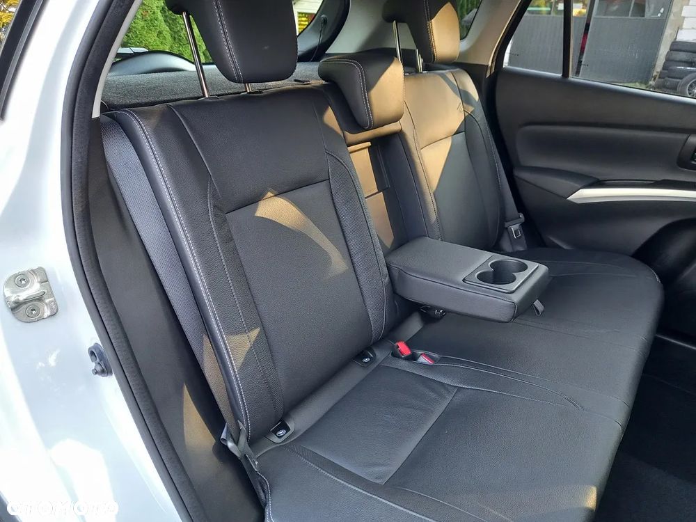Suzuki SX4 S-Cross 1.4 T Premium 4WD - 24