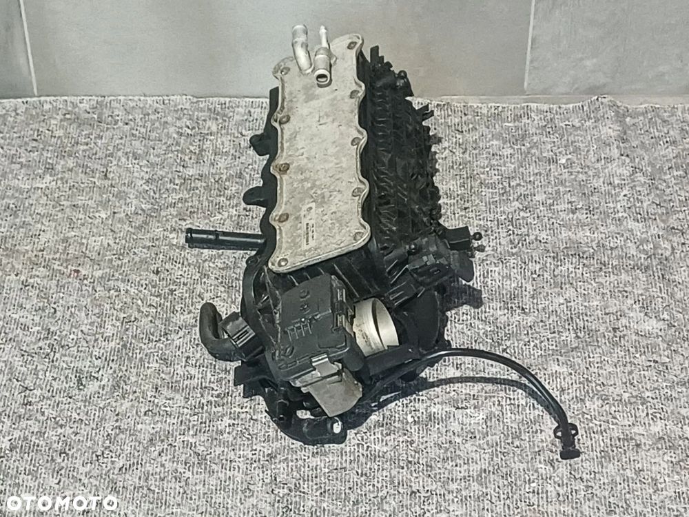 NR 559 Kolektor ssący VW GOLF 1,4 TSI 150PS 04E145749F - 6