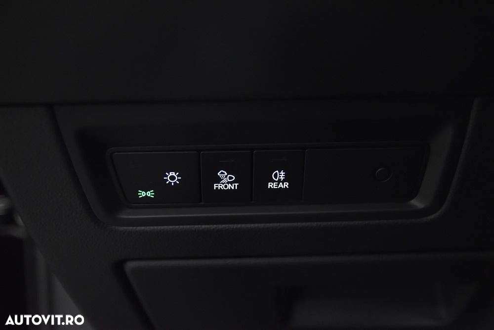 Volkswagen Touareg - 16