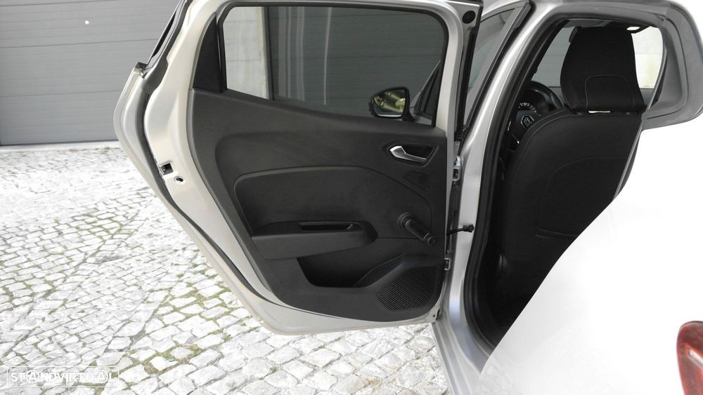 Renault Clio 1.0 TCe Limited - 21