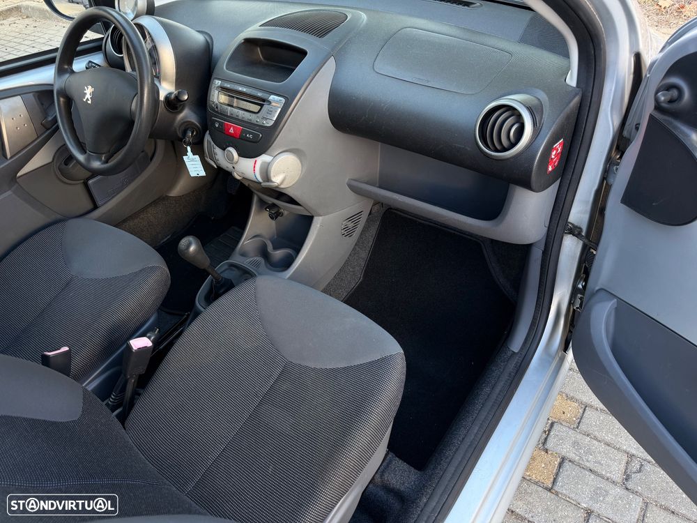 Peugeot 107 1.4 HDi Trendy - 10