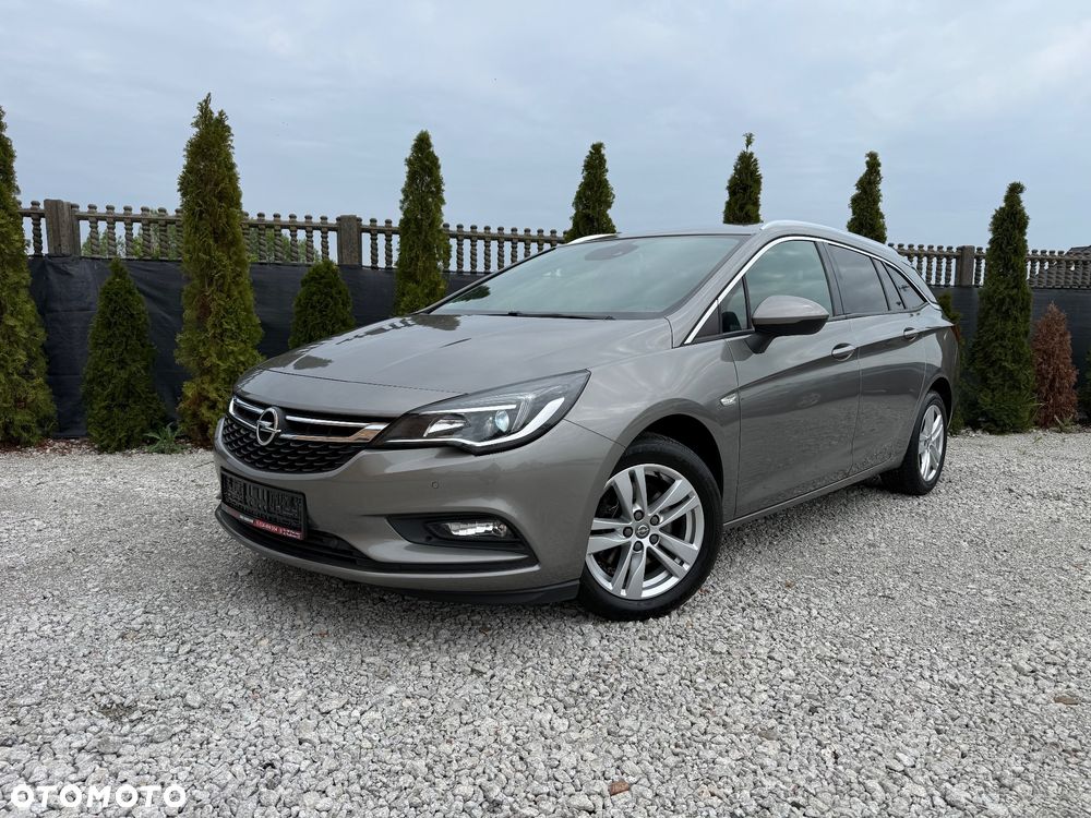 Opel Astra 1.6 D (CDTI) Automatik Business - 1