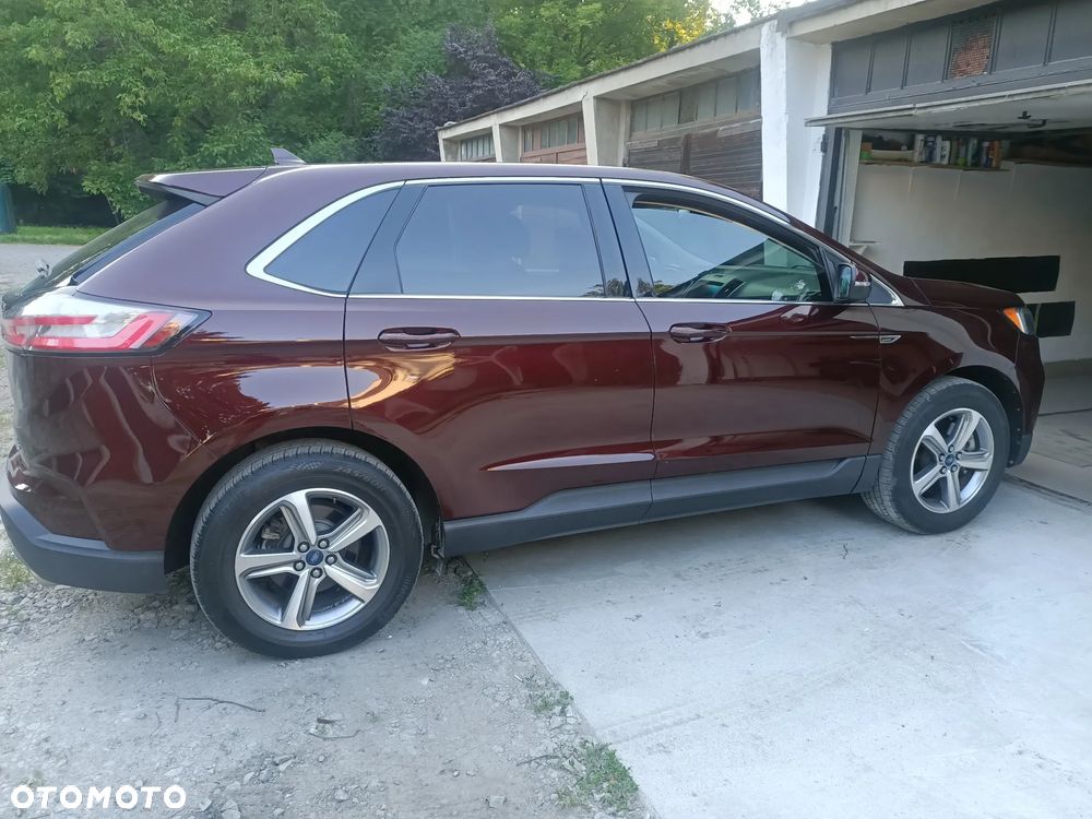 Ford Edge - 9