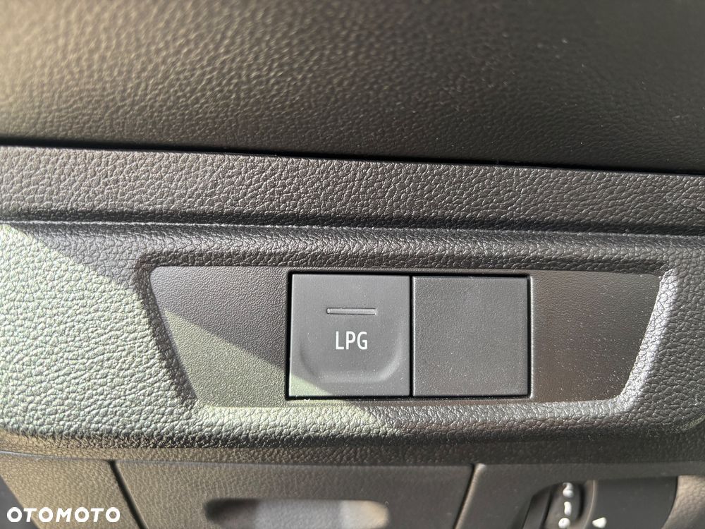 Dacia Sandero - 11