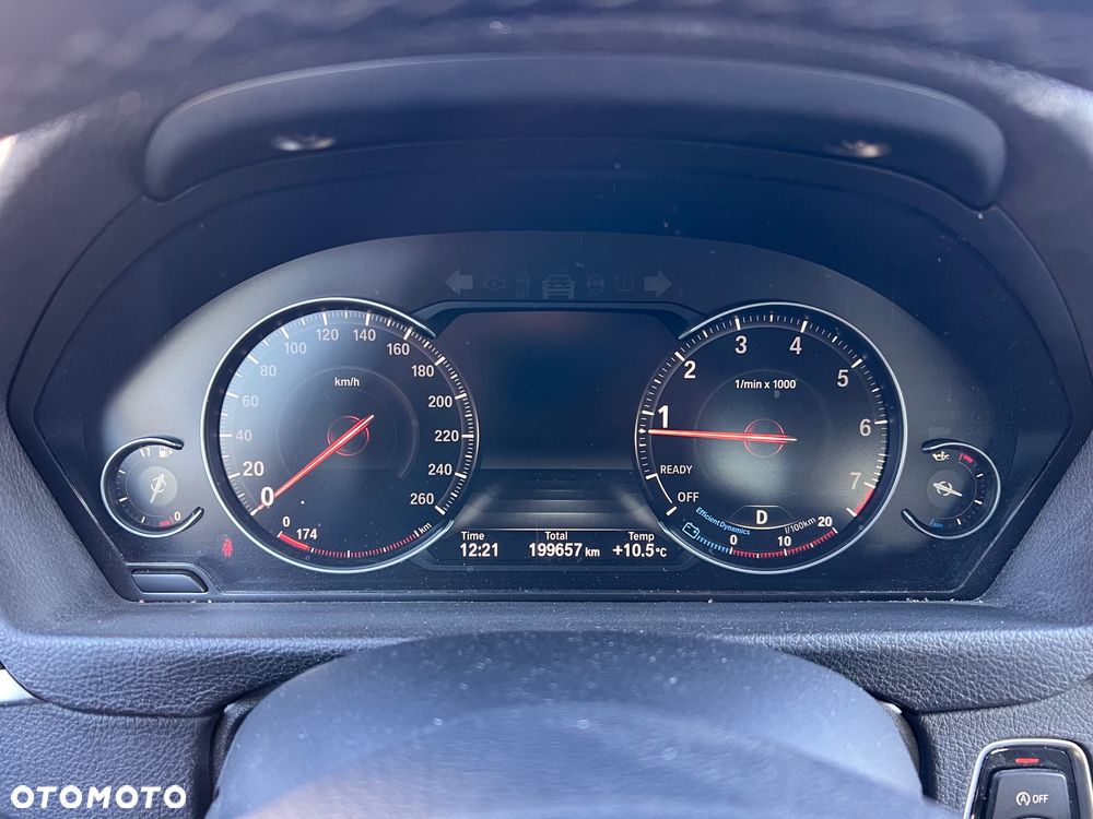 BMW Seria 3 320i Luxury Line Purity - 17