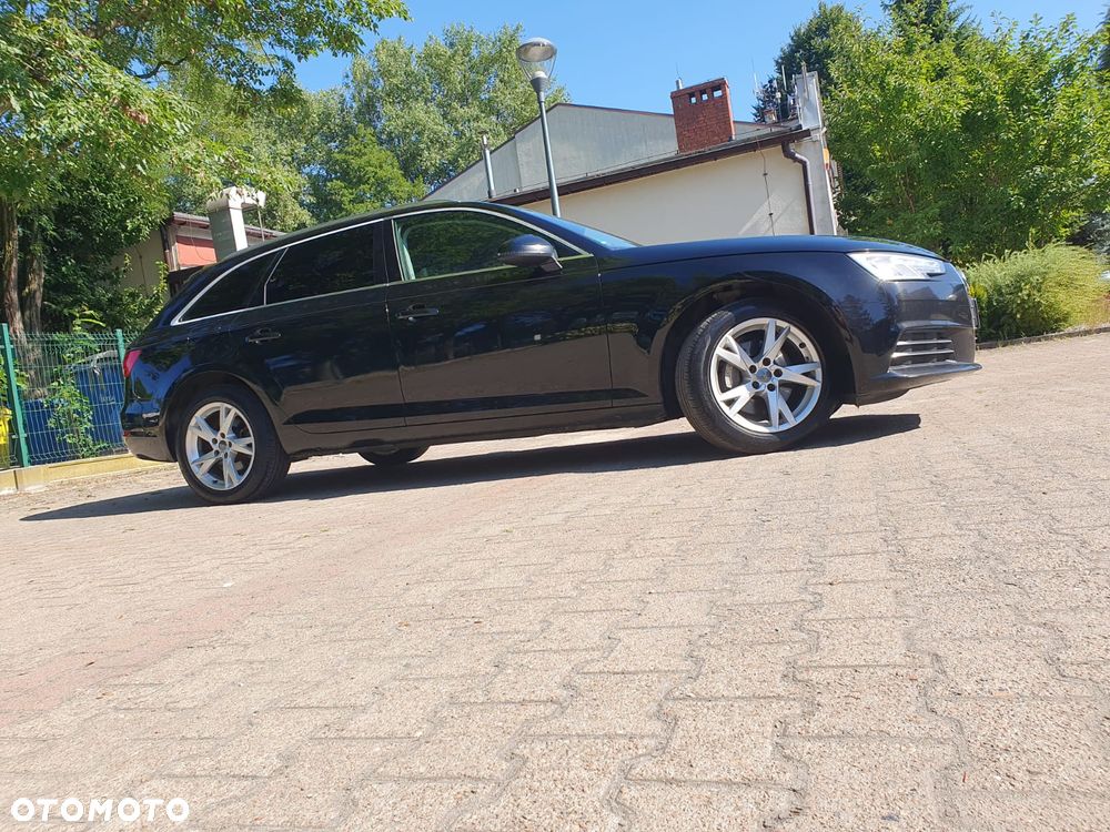Audi A4 Avant 2.0 TDI S tronic - 25