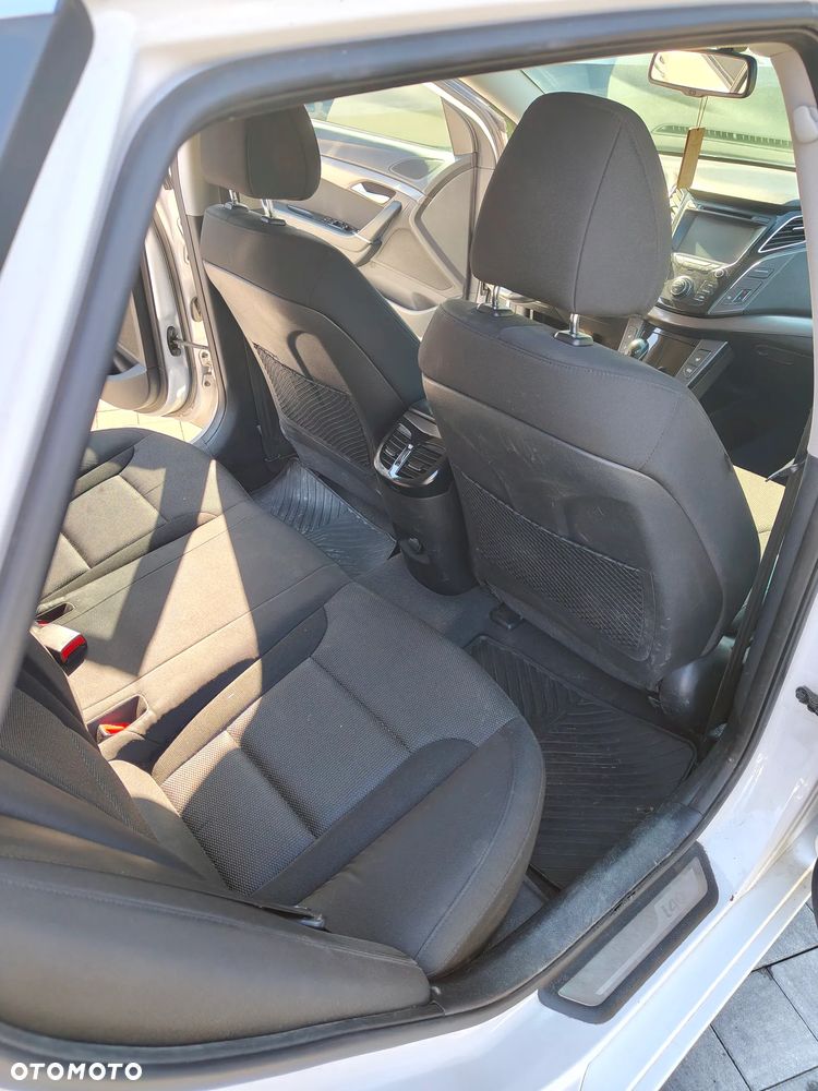 Hyundai i40 1.7 CRDi BlueDrive Comfort DCT - 13