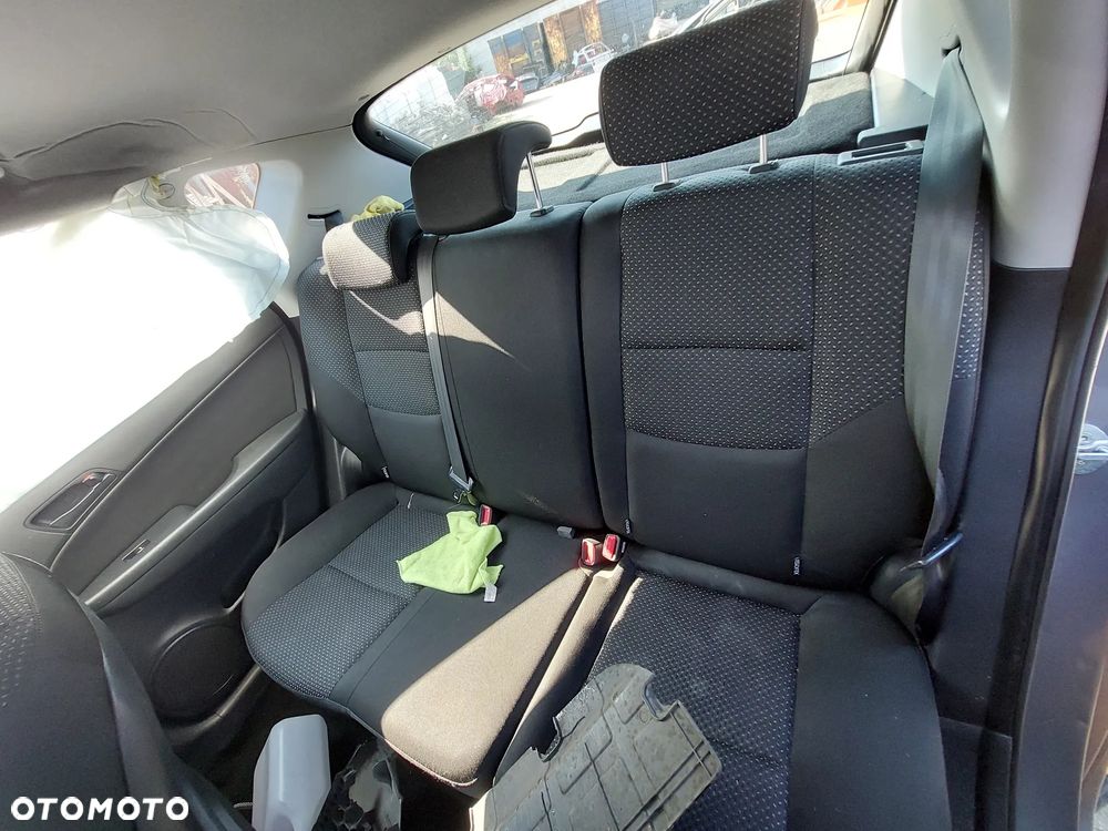 Hyundai I30 z 2012 r. na części 1,4 benzyna zderzak klapa szyby drzwi fotele belka  lampy tył - 20