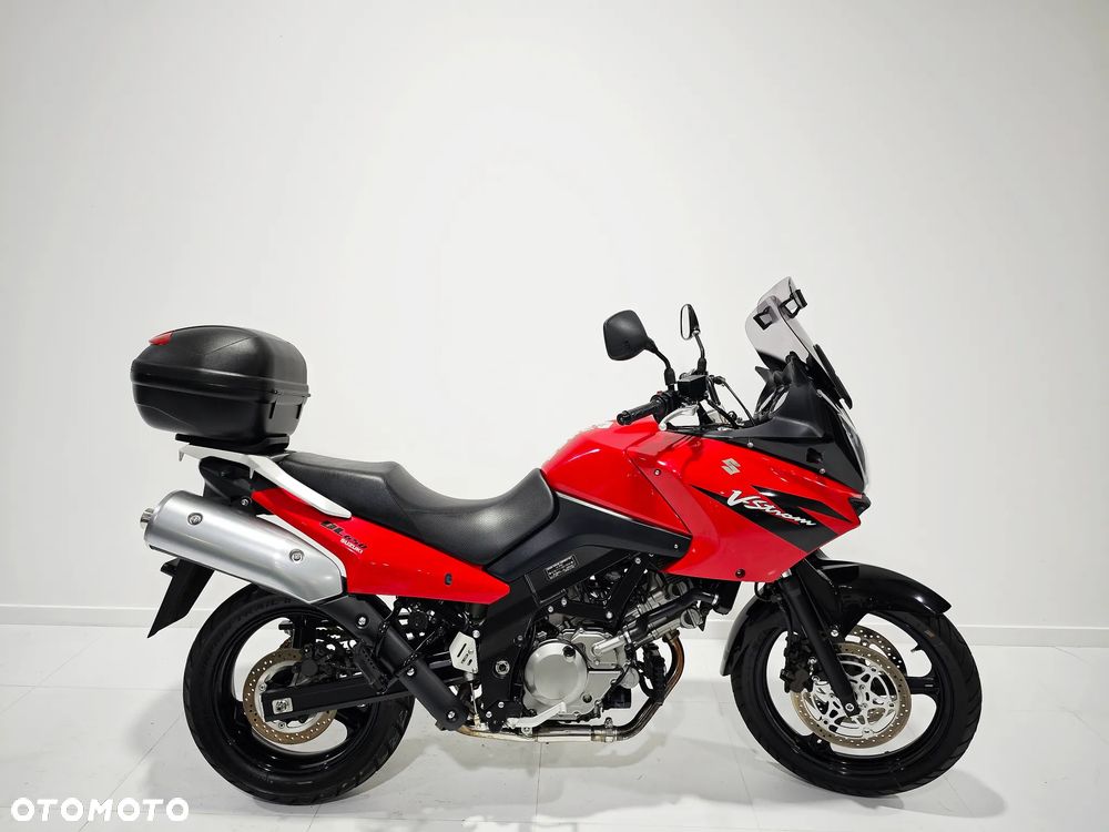Suzuki V-STROM - 1