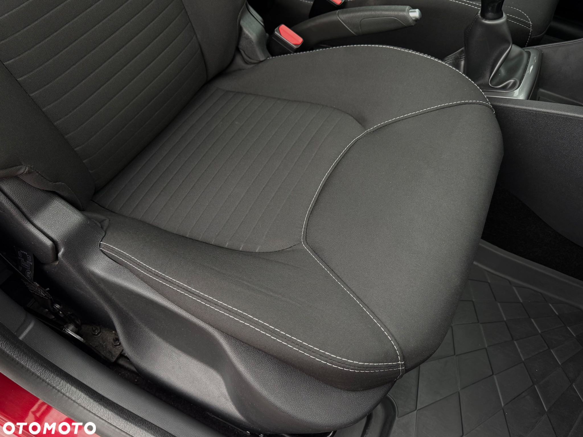 Renault Clio 0.9 Energy TCe Limited - 27