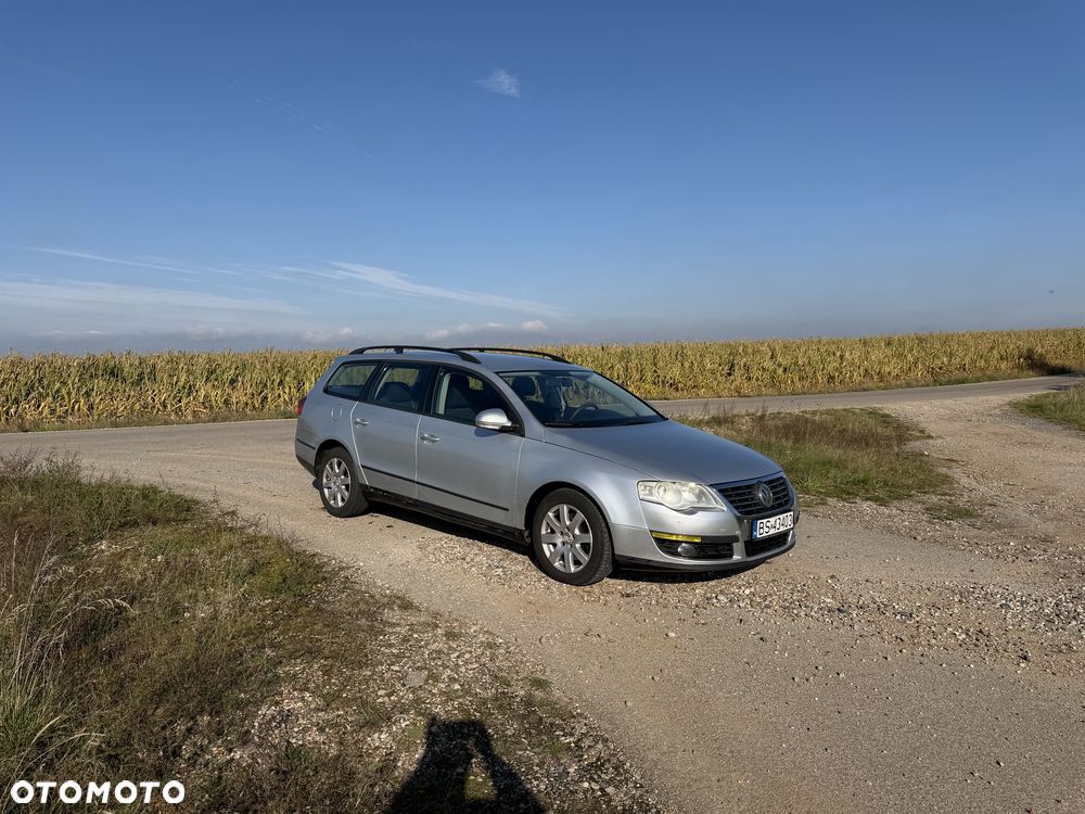 Volkswagen Passat - 8