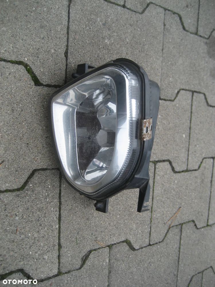 mercedes sprinter 906 halogen przód prawy
