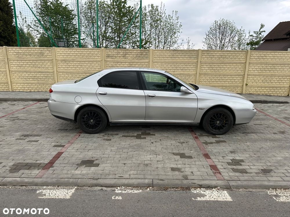 Alfa Romeo 166 2.4 JTD Progression - 3