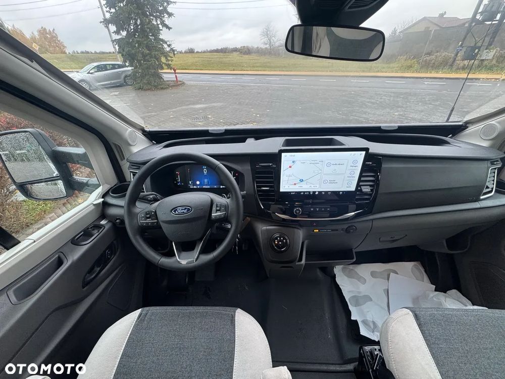Ford Chausson 797 Titanium Line - 13