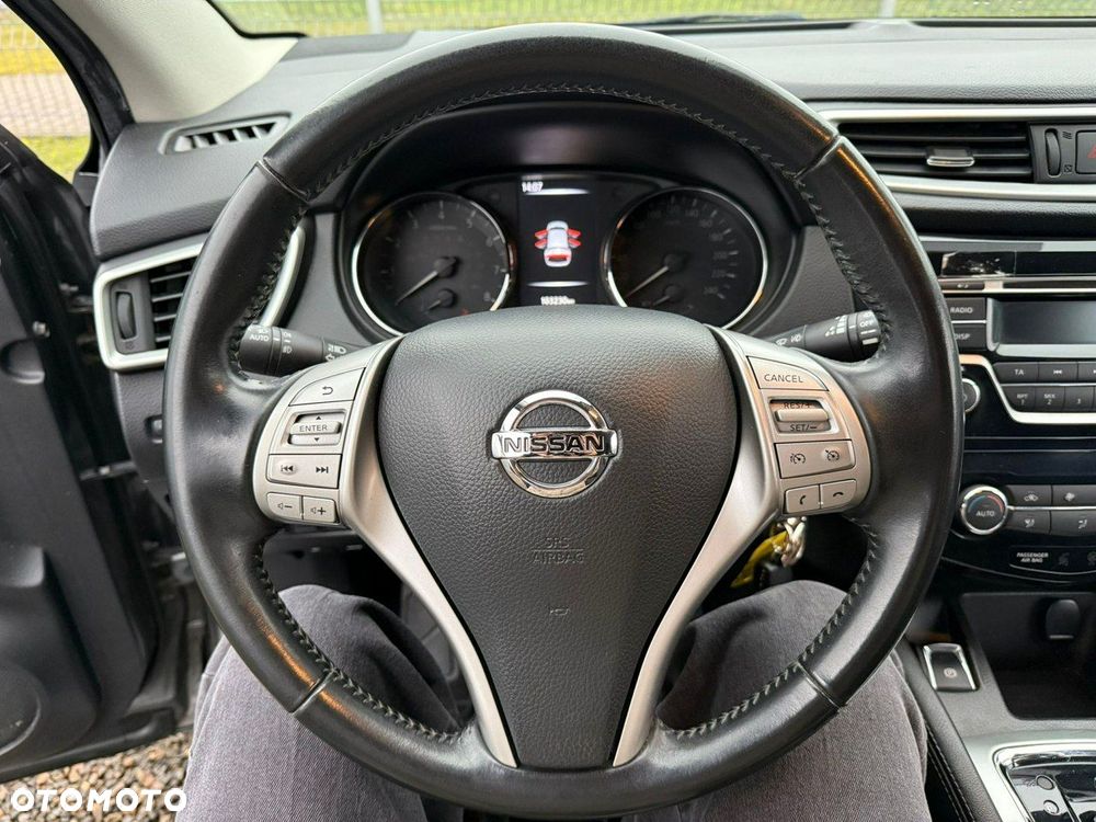 Nissan Qashqai - 23