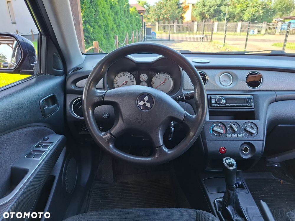 Mitsubishi Outlander 2.0 Comfort - 9