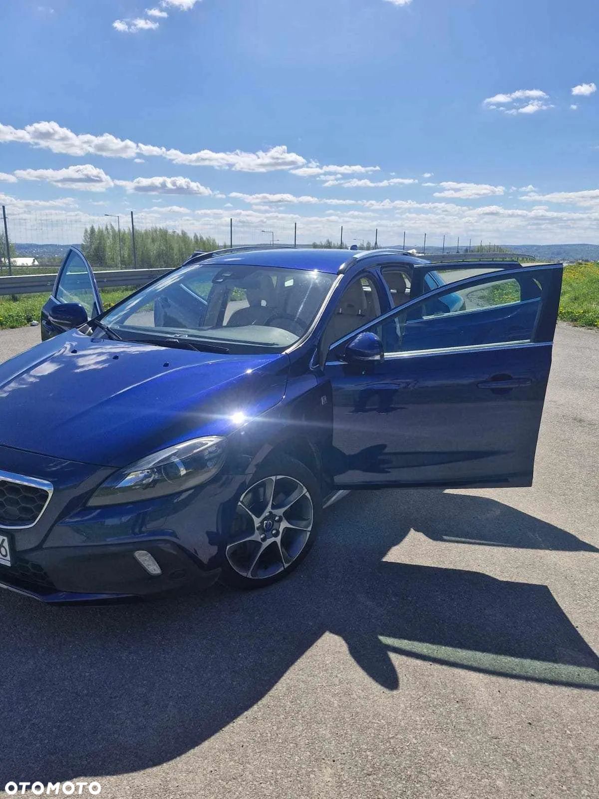 Volvo V40 D3 Drive-E Ocean Race - 1