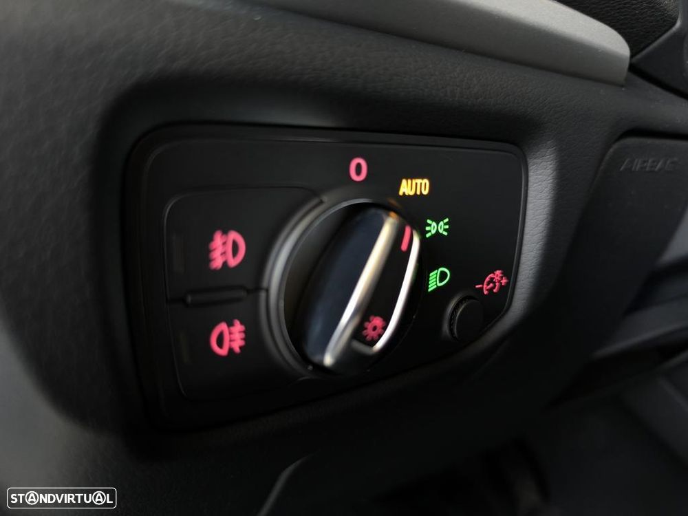 Audi A3 1.6 TDI Sport - 11