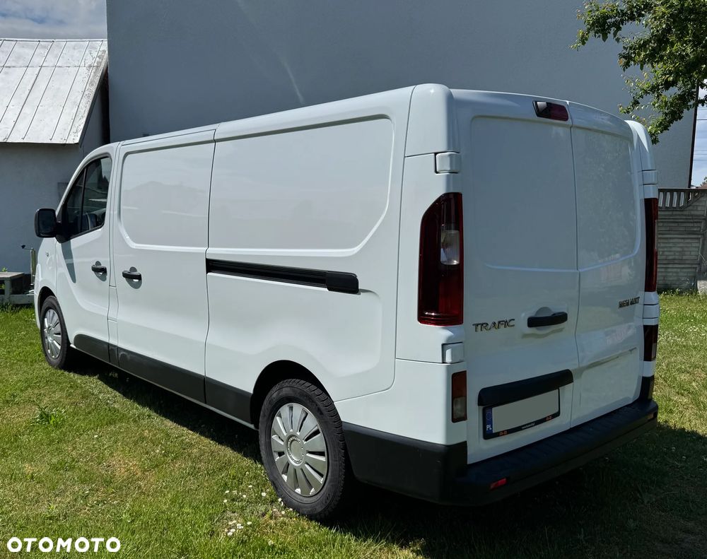 Renault Trafic - 2